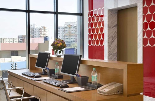 Nagavara Hotel | Howard Johnson by Wyndham Bengaluru Hebbal