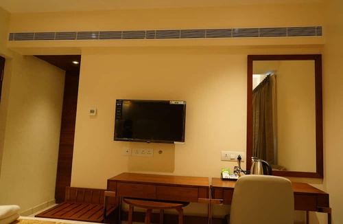 Nungambakkam Hotel | The Kings Park Grand