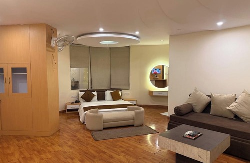 Jhansi Hotel | Hotel K3 Club Residency