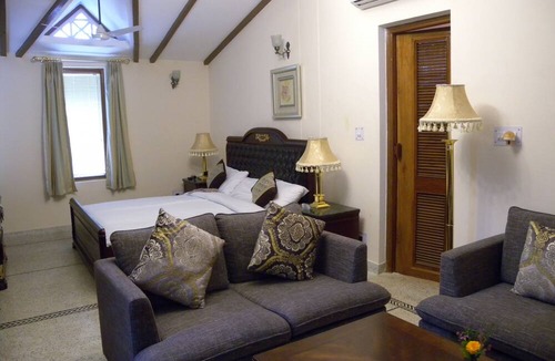 Pragpur Hotel | WelcomHeritage Judge's Court