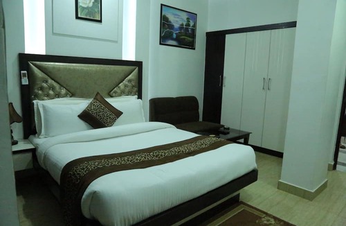 Rohtak Hotel | The Mirage Palace