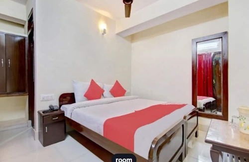 Mallital Hotel | Oak Shade Hotel
