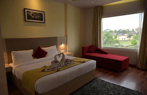 Sidhpur Hotel | Hotel River Retreat