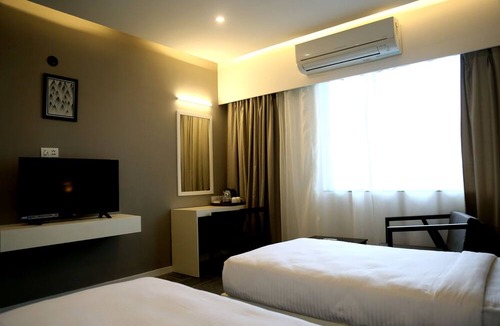 Dharwad Hotel | Dwarawata Dharwad