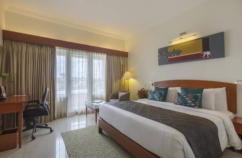 Hubli Hotel | Hotel Naveen