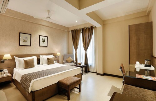 Bareilly Hotel | The Manor Bareilly Hotel