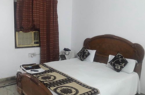 Faridabad House | Rajdhani guest house