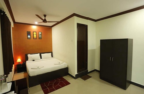 Karaswada Hotel | Motel La Grandeur