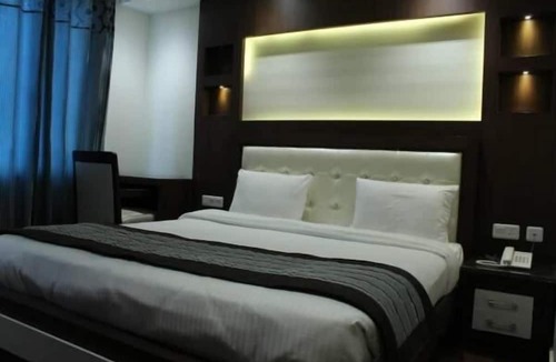 Pathankot Hotel | Hotel Opulence