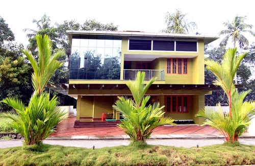 Peringandoor Hotel | Ayur Bethaniya Ayurveda Hospital