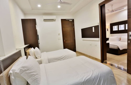 Janakpuri Hotel | Hotel D'Presidente