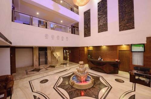 Gadag-Betageri Hotel | Keshav Clarks Inn