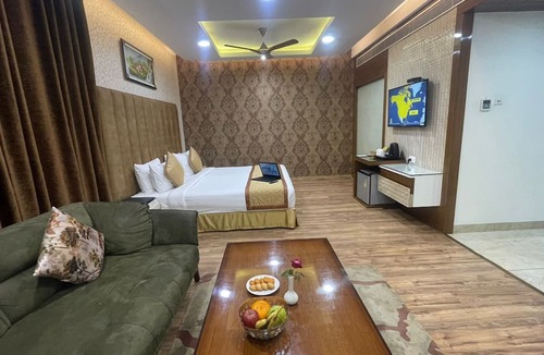 Jhajjar Hotel | Hotel JD Heavens