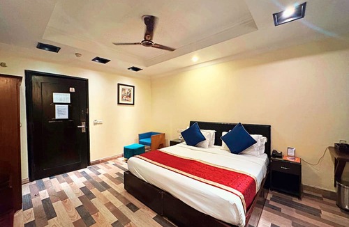 Kalkaji Hotel | The Oakland plaza - Nehru Place by Orion Hotels