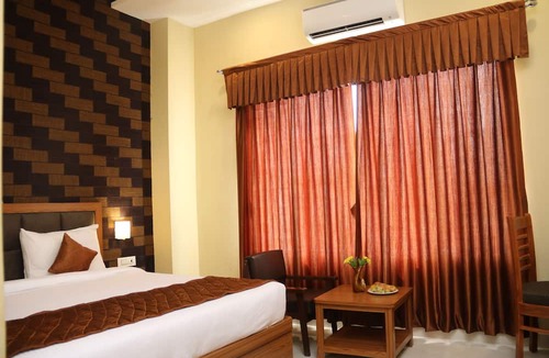 Mirzapur Hotel | GenX Mirzapur