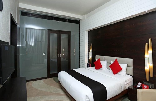 Bara Banki Hotel | Golden Blossom Imperial Resorts