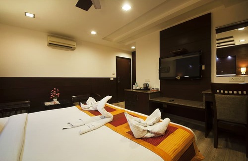 Green Park Hotel | Hotel Amaltas International by Orion Hotels