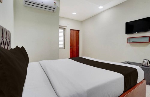 Nellore House | Deluxe the Paradise Guest inn