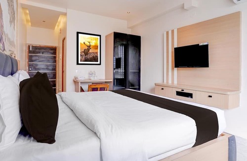 Dharwad House | Premium Hotel Aditya Inn
