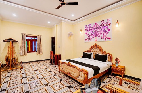 Varanasi House | Deluxehotel Banaras Kila