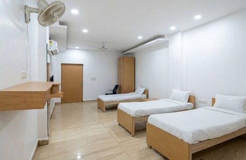 Phulpur Hotel | Hotel Rameshwaram Inn