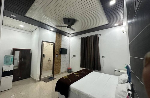 Sonepat Hotel | The Luxe Haven