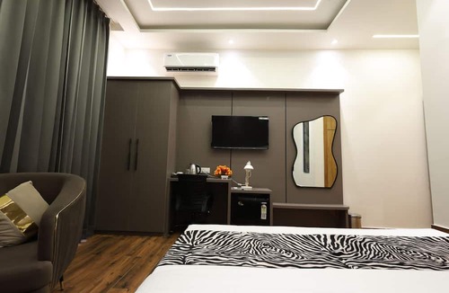 Meerut Hotel | Hotel Marina