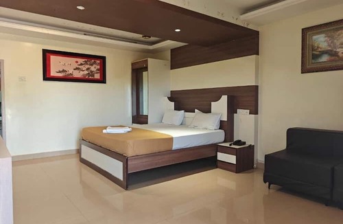 Injambakkam Hotel | Park Inn Beach Resort