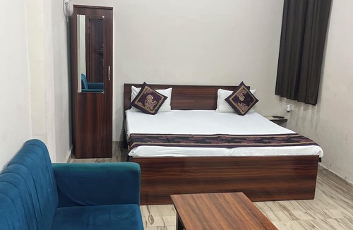 Chhibramau Hotel | Hotel Maya Palace- Chhibramau