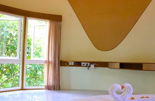 Mekkarai Hotel | Heaven In Woods