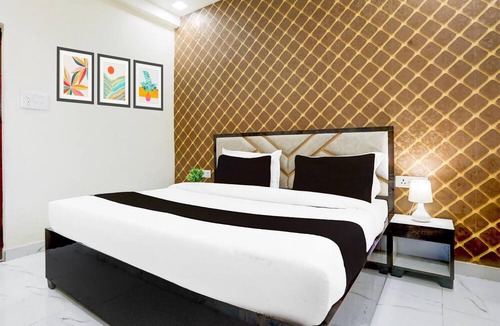 Kalyanpur House | Deluxe Hotel Paradise Peak