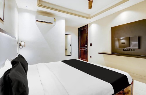 Udyog Vihar House | Deluxecloud Bay