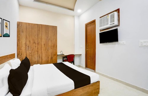 Bareilly House | Super Deluxe Room Mohini Guest House