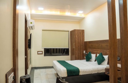 Sikandra Hotel | Hotel Shree Ji Palace