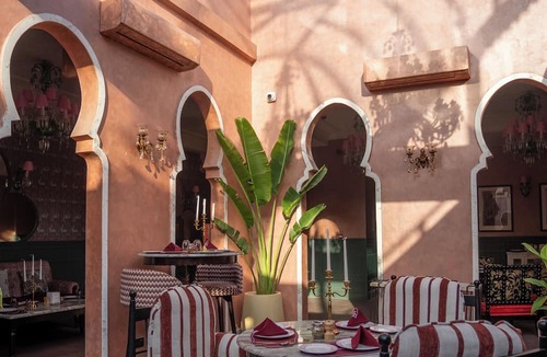 Sindhi Camp Hotel | Zo Selections Jaipur by Zostel