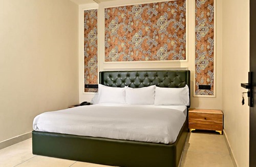 Ranjit Avenue House | Homestay By cafe9