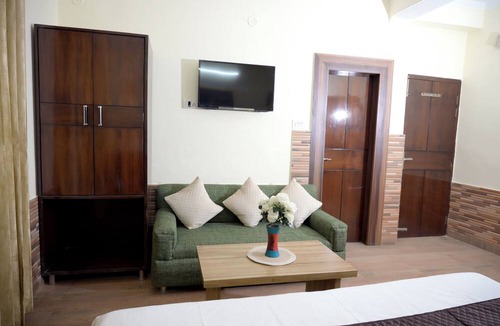 Pithoragarh Hotel | Panch Aarohan Hotel King