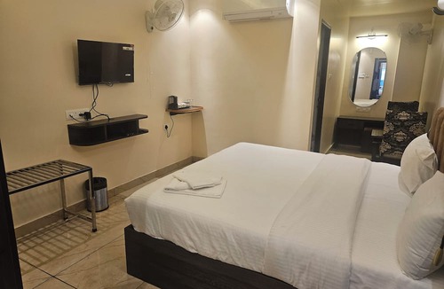 Civil Lines Hotel | Shahenshah Hotel