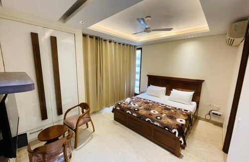 Saket Apartment | Fortune Home Service Apartment 4Bhk D163