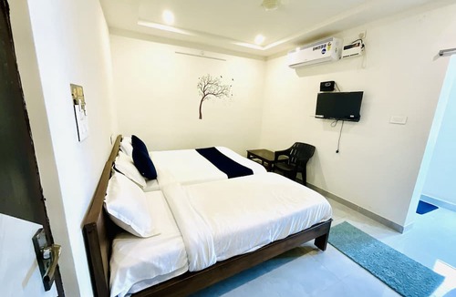 Srikalahasti Hotel | Mgr residency