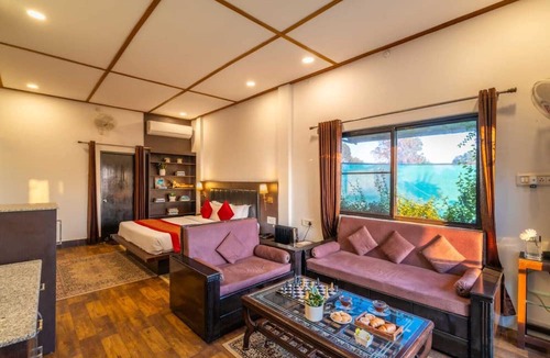Lansdowne Hotel | Samskara and Samsara