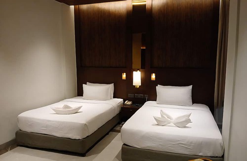 Jaunpur Hotel | Ananta Express Jaunpur