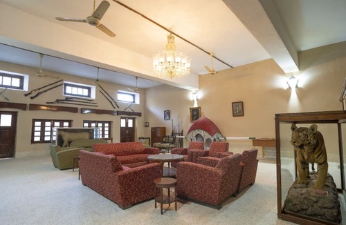 Tala Hotel | Maharaja Kothi Resort Bandhavgarh