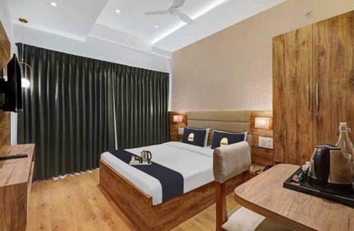 Kalyanpur House | Townhouse Oak IIT Kanpur Metro Station