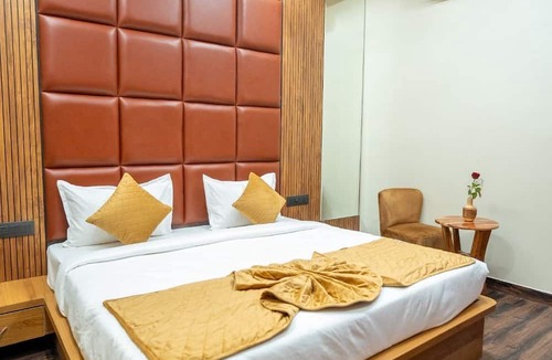 Mansarovar Hotel | Hotel Rajrani JAIPUR