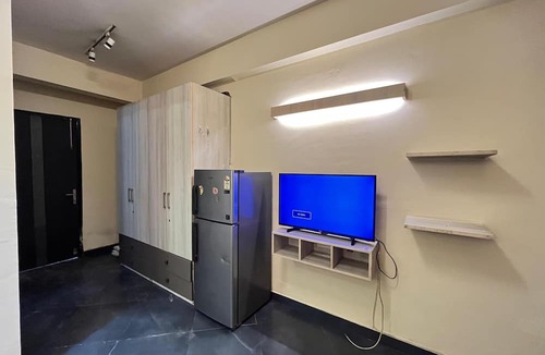 South West Hotel | GoBravo Residences – Kapashera, New Delhi