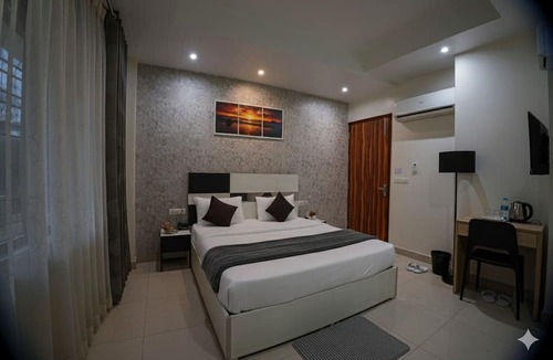 Sector 15 Hotel | Hotel Church House - Rohini I Near Metro I Spacious Rooms I Friendly Staff I Most Preferred Hotel In Rohini