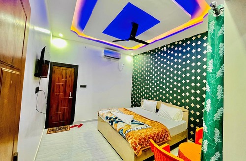 Misrikh Hotel | Ananya Hotel & Restaurant Naimisharanya