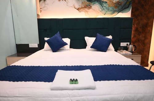 Varanasi Hotel | Shubh Residency