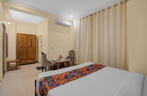 Varanasi Hotel | FabHotel Marine - infront of Trade Facility centre